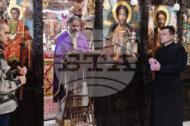 Троянски манастир - Велики четвъртък - литургия