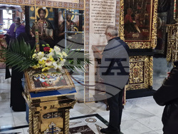 Троянски манастир - Велики четвъртък - литургия