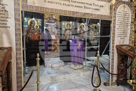 Троянски манастир - Велики четвъртък - литургия