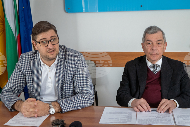 Разнообразна ще е програмата на фестивала “Седмица на камерната музика „Константин Илиев” тази година, каза диригентът Арто Чифчиян в Добрич