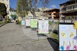 Гоце Делчев - детска градина „Детелина“ - боядисване на яйца