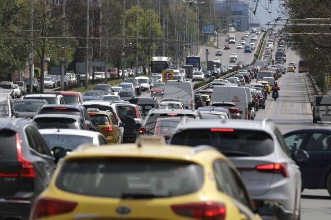 Столичната община предоставя информация за планираните промени чрез приложението Waze