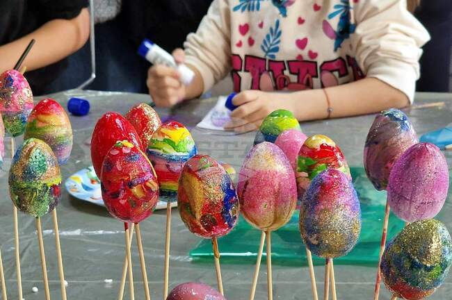 Великденска работилница за деца прави Младежкият дом в Монтана