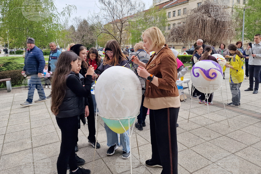 Разград - декоративни яйца - рисуване