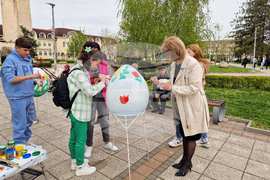 Разград - декоративни яйца - рисуване