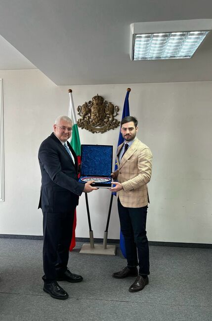 Областният управител на София Стефан Арсов проведе официална среща с посланика на Република Турция в България Н. Пр. Мехмет Саит Уянък.