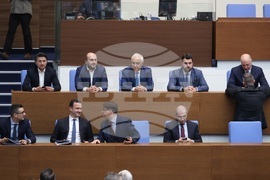 Парламент - заседание - вот на недоверие