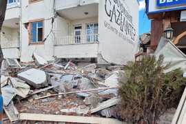 Турция - земетресение - Нурдагъ - жители - спасителни дейности