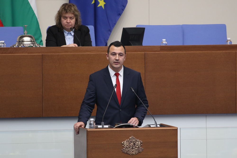 Габриел Вълков: Трябва да защитим доброволците с онази сила, с която те защитават нас