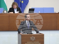 Парламент - заседание - вот на недоверие