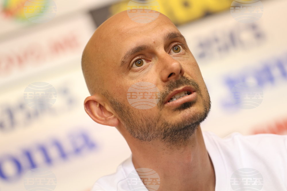 "Постигнахме нещо историческо", доволен е капитанът на България за Купа "Дейвис" Валентин Димов след успеха над Финландия