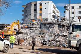 Турция - земетресение - Нурдагъ - жители - спасителни дейности