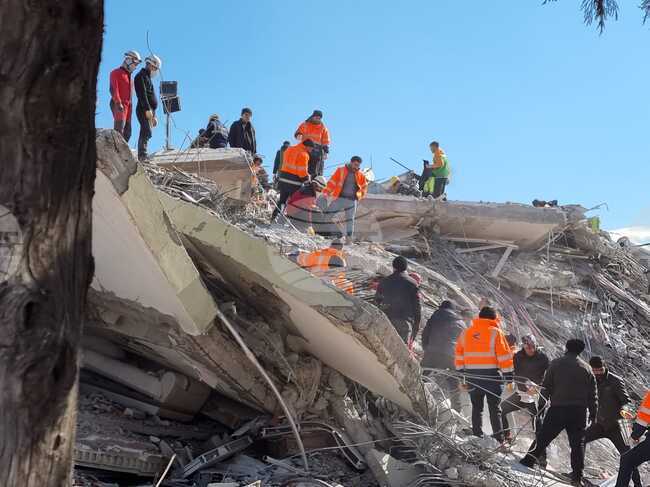 Турция - земетресение - Нурдагъ - жители - спасителни дейности