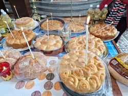 Село Доспей  - храм „Св. равноап. Петър и Павел“ - Велики четвъртък - маслосвет