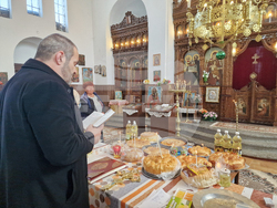 Село Доспей  - храм „Св. равноап. Петър и Павел“ - Велики четвъртък - маслосвет