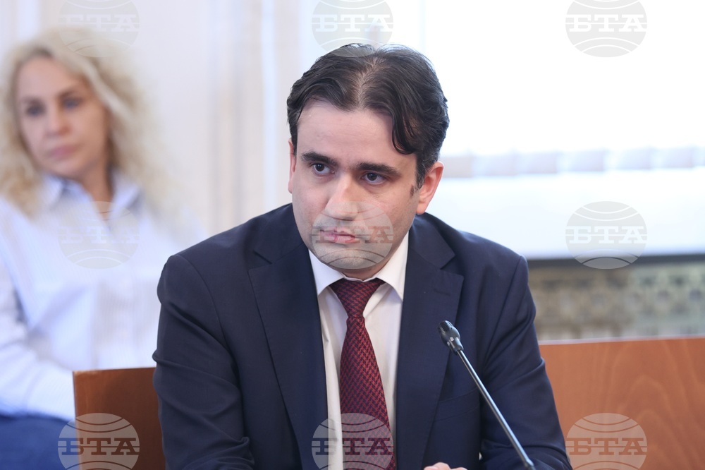 Парламент - Комисия по вътрешна сигурност и обществен ред