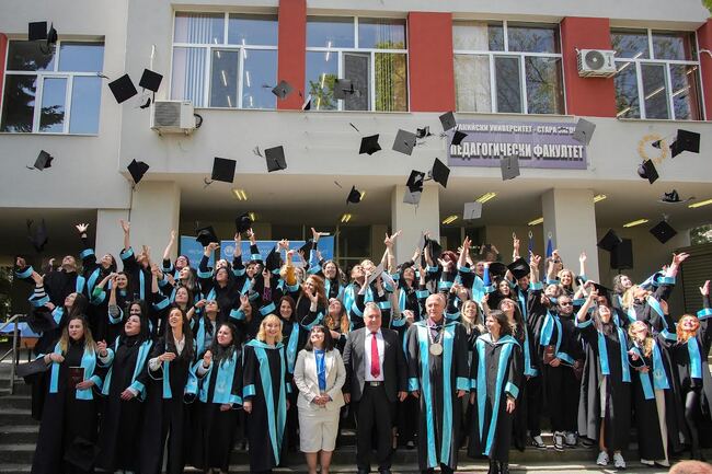 177 магистри дипломира днес Педагогическият факултет на Тракийския университет