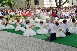 Враца - фестивал „Цветна пролет“