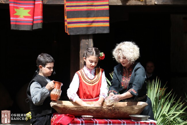 Община Банско: „Със слънце замесен е хлябът“