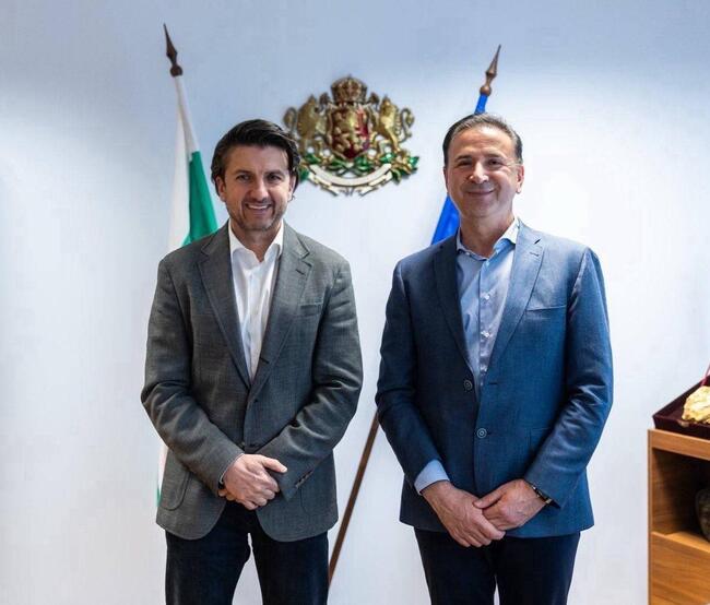 Tourism Minister Supports Blue Flag and Green Key Environmental Tourism Initiatives 