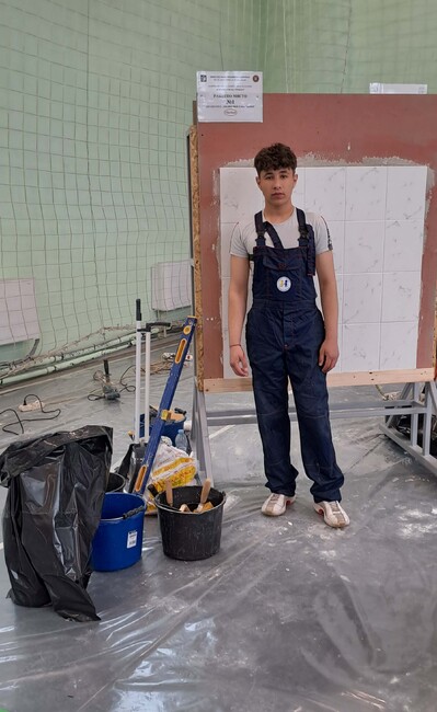Десислав Велинов, ученик от ПГТС „Христо Смирненски“ – Разград зае осмо място в националния кръг на състезанието по професии „Най-добър млад строител“