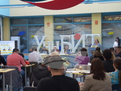 Майсторски клас за критичното мислене в ерата на дезинформацията се състоя в Университета по библиотекознание и информационни технологии. Снимка: УниБИТ