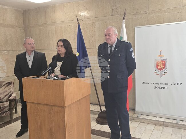 Полицията в Добрич е задържала 13-годишно момче за побой над непълнолетен в центъра на града