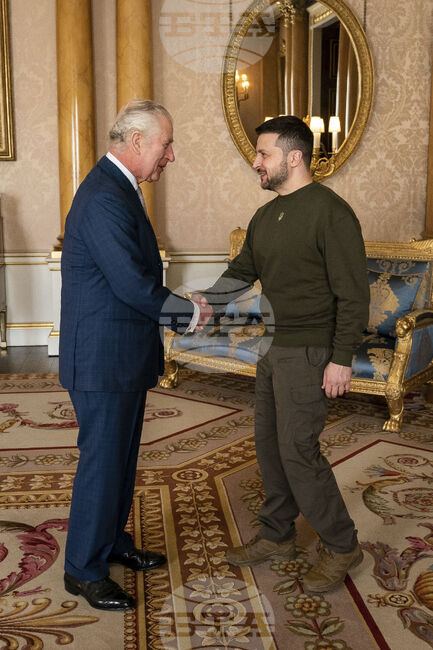Володимир Зеленски се срещна с Чарлз Трети в Бъкингамския дворец