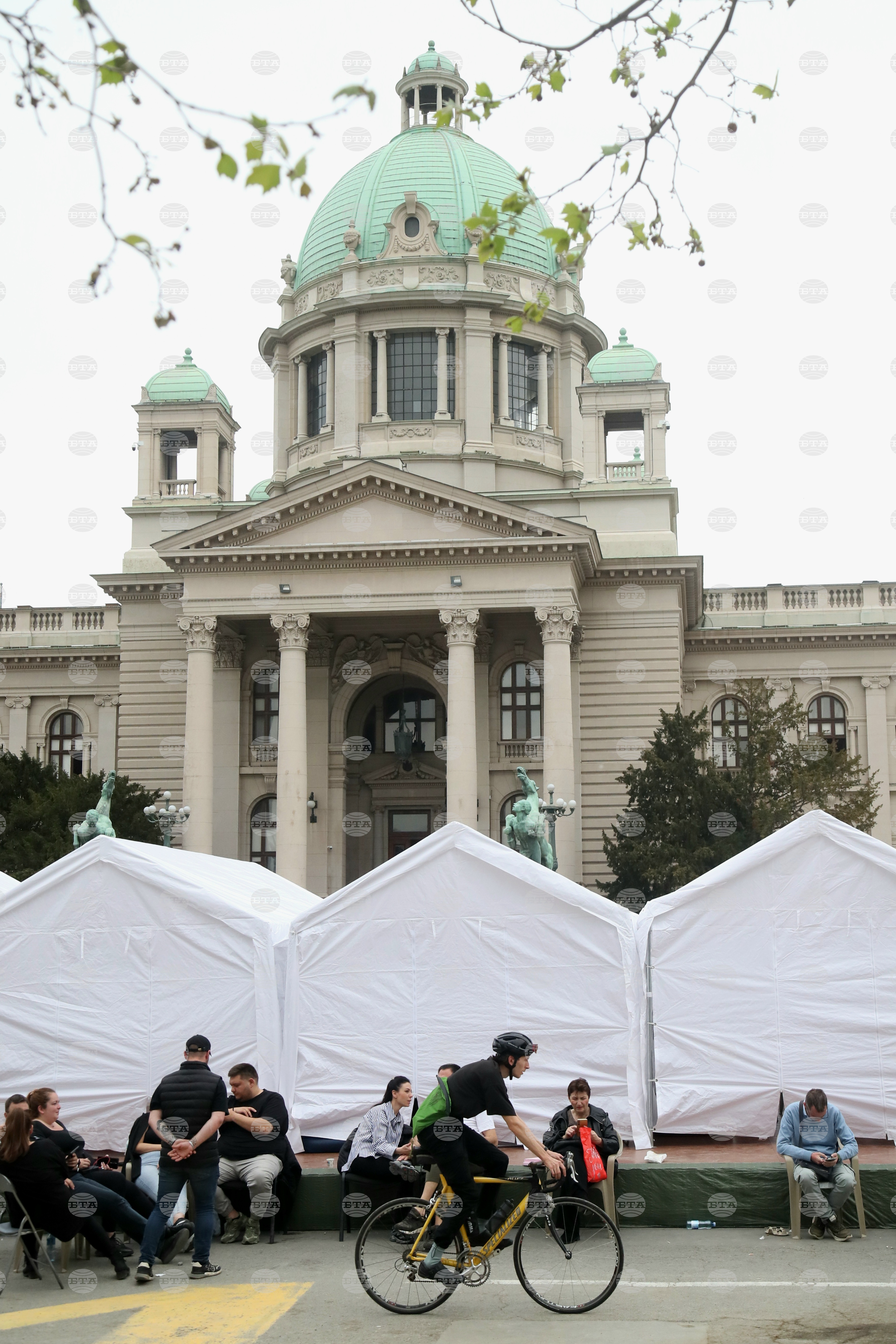 Сърбия - палатков лагер