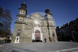 Бургас - храм "Св. Св. Кирил и Методий" - Сливенски митрополит Арсений - служба