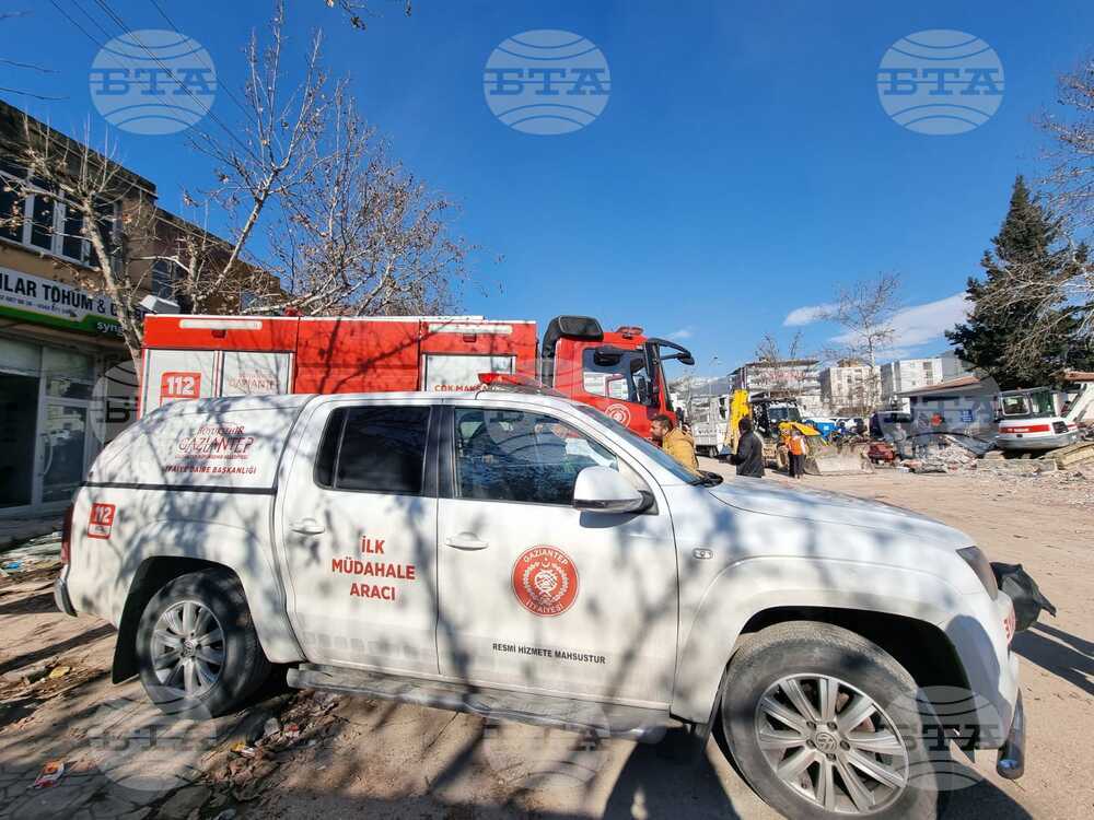 Турция - земетресение - Нурдагъ - жители - спасителни дейности