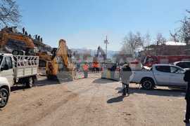 Турция - земетресение - Нурдагъ - жители - спасителни дейности