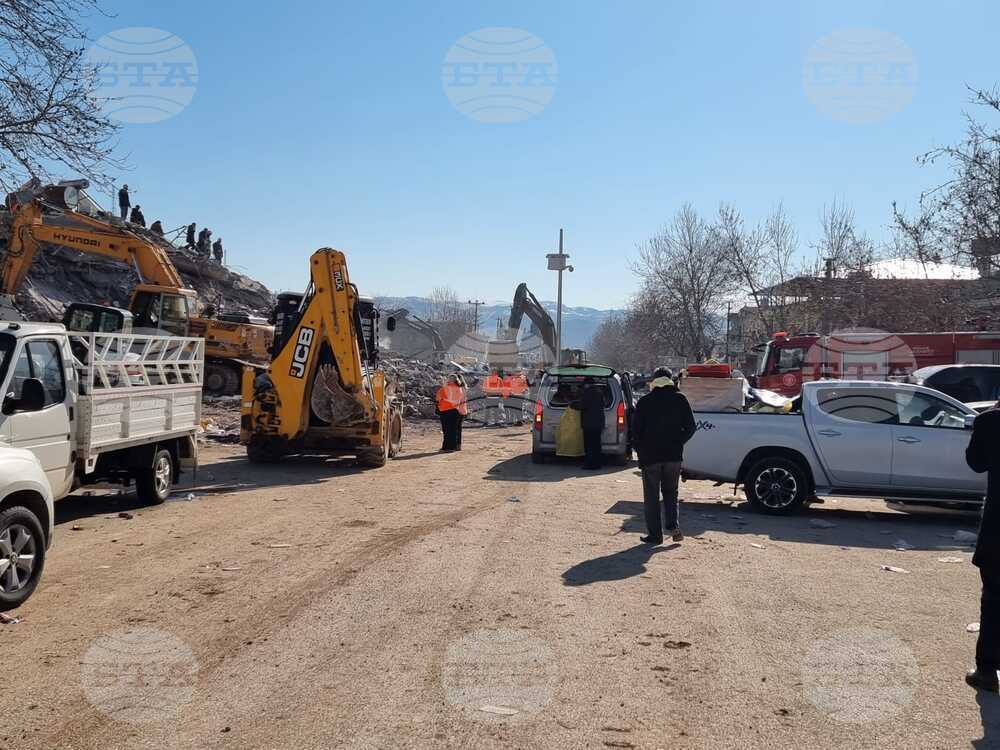 Турция - земетресение - Нурдагъ - жители - спасителни дейности