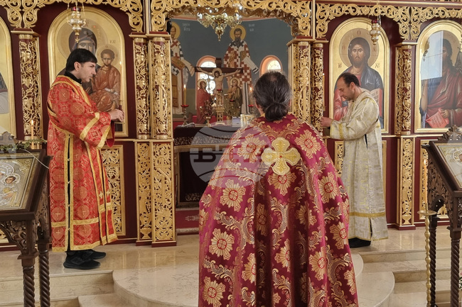 Шумен - Велики четвъртък - служба