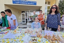 ЧОУ "Цар Симеон Велики" - благотворителен великденски базар