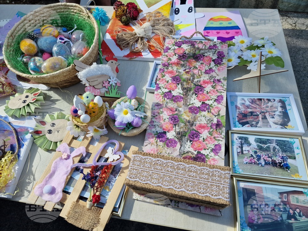 ЧОУ "Цар Симеон Велики" - благотворителен великденски базар