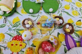 ЧОУ "Цар Симеон Велики" - благотворителен великденски базар