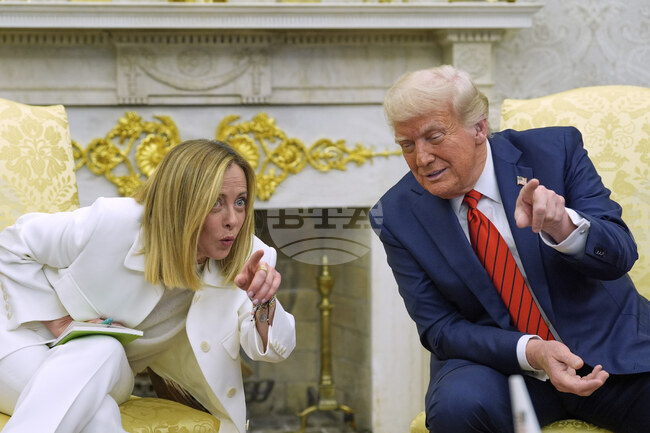 Мисля, че трябва да сближим отново САЩ и ЕС, заявява италианският премиер Мелони в интервю за "Кориере дела сера"