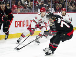 Hurricanes Senators Hockey