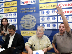 Проф. Александър Грозев