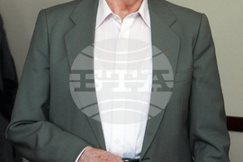 Никола Филипов - първият български телевизионен говорител