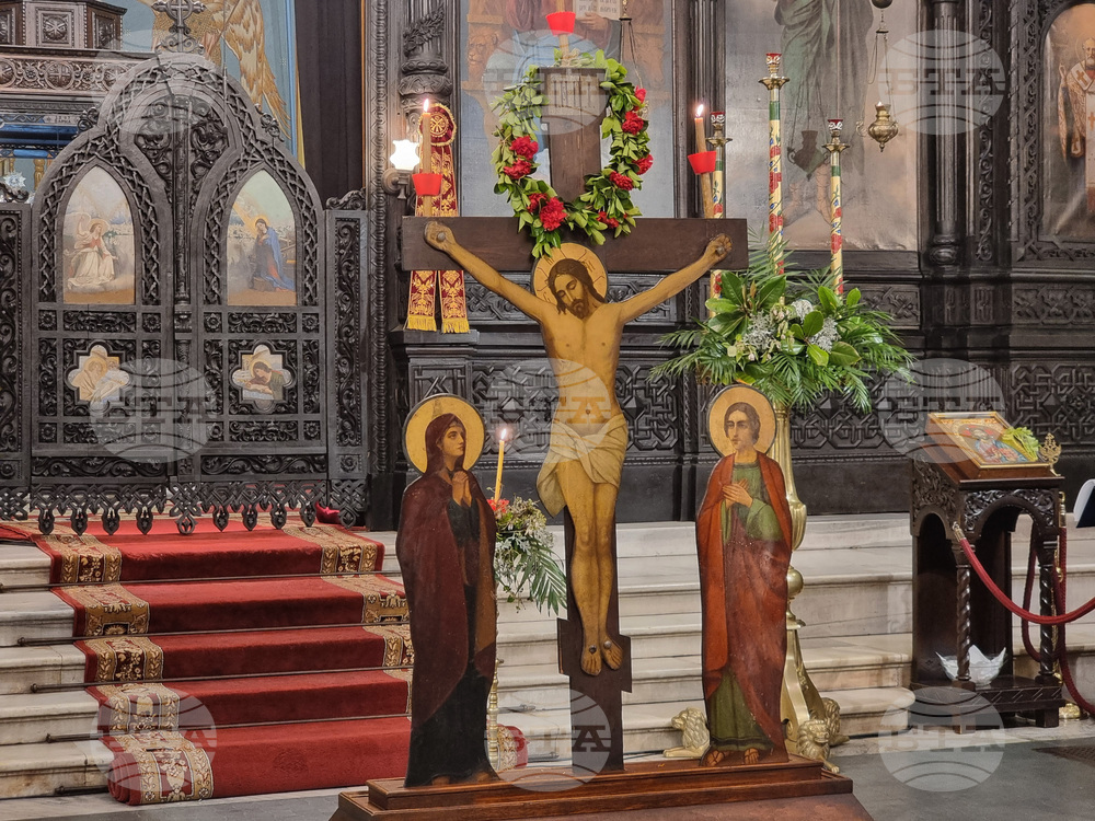 Варна - катедрален храм - Разпети петък