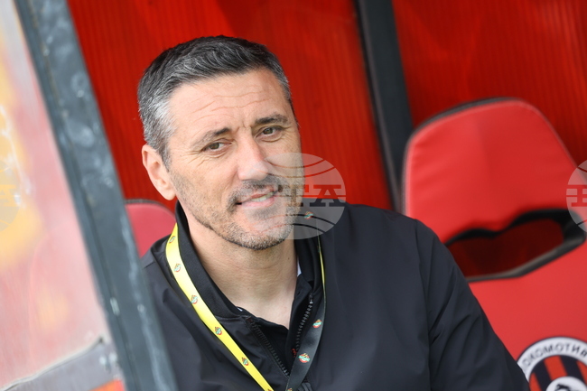 Треньорът на Ботев Пловдив Душан Керкез заяви, че на 99 процента напуска клуба