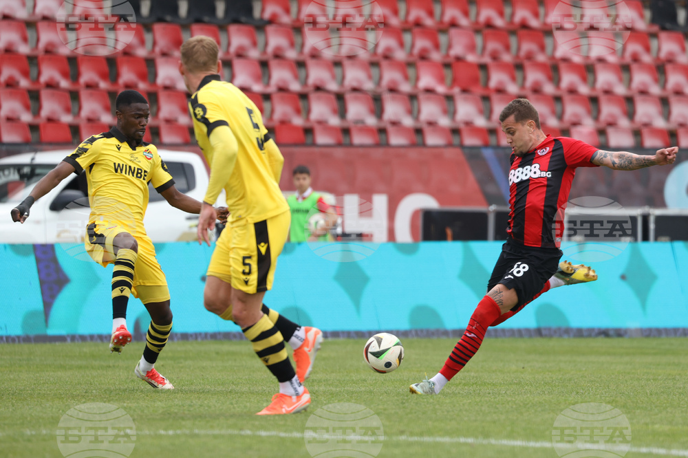 Футбол - „Локомотив” (София) - „Ботев” (Пловдив)