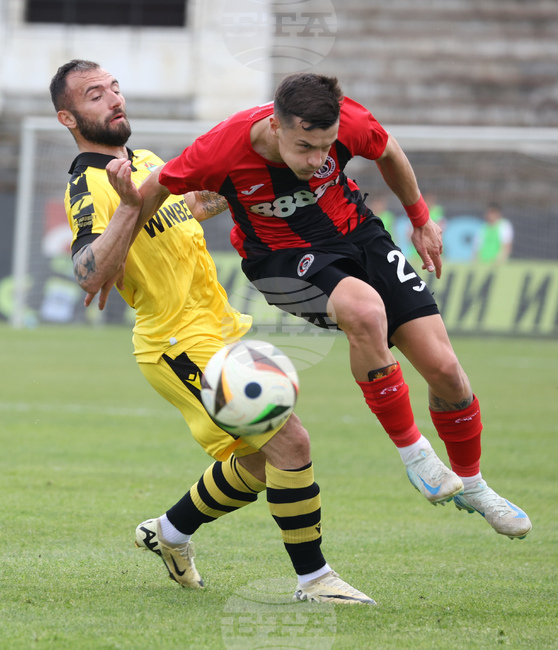 Николай Минков остава в Ботев (Пловдив) и през следващия сезон