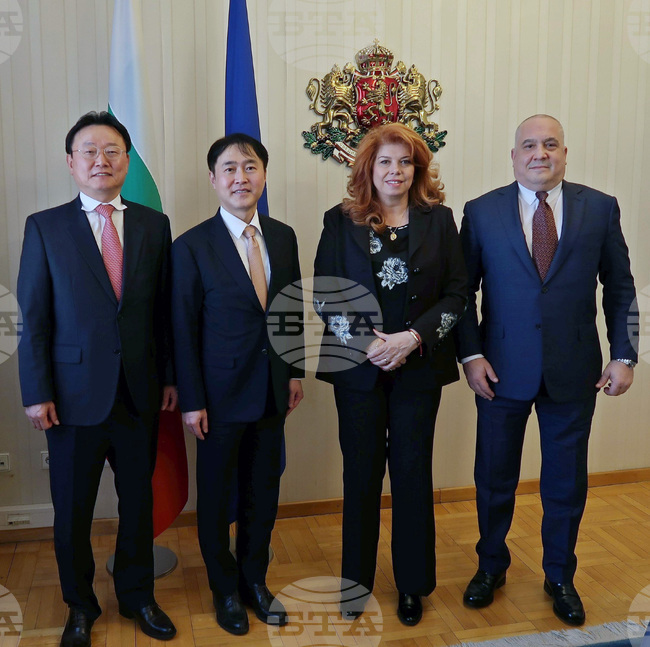 Илияна Йотова - Ли Санг-хуа - сътрудничество