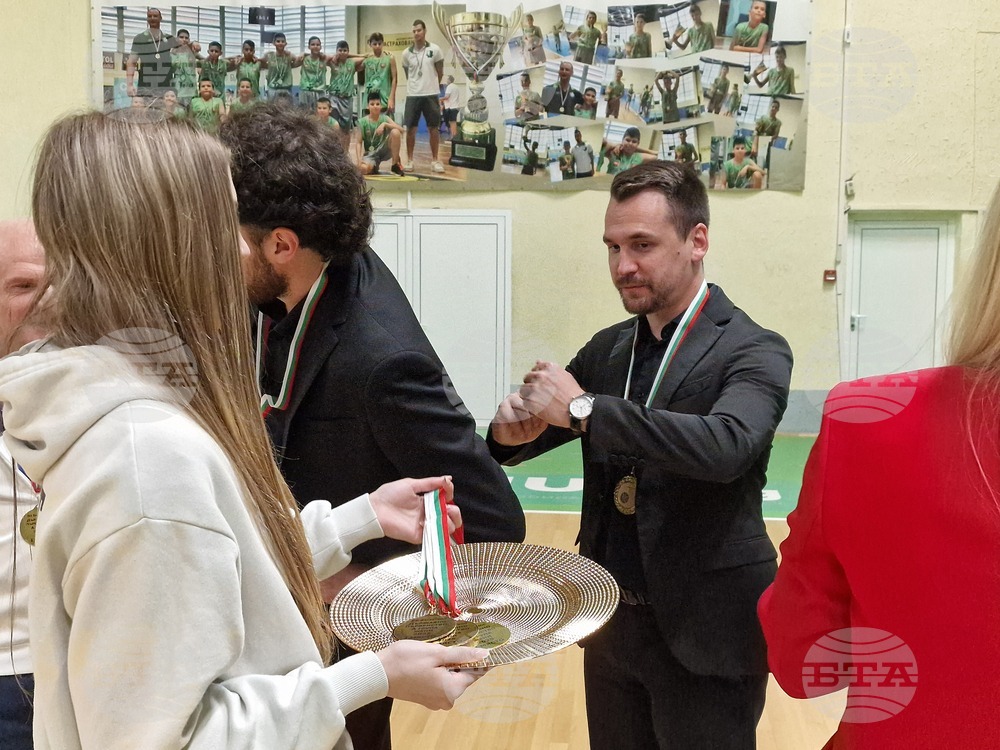 Треньорът на баскетболния Монтана 2003 Преслав Пешев: "Заслужавахме тази титла"