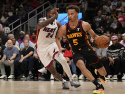 Heat Hawks Basketball