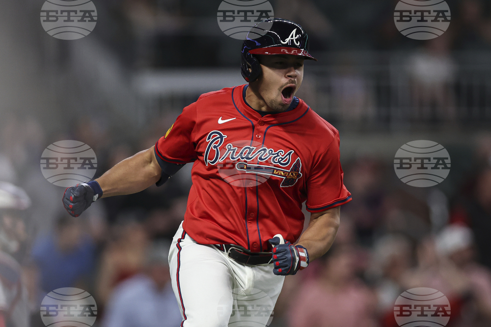 Twins Braves Baseball