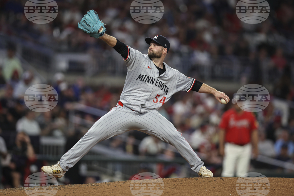 Twins Braves Baseball